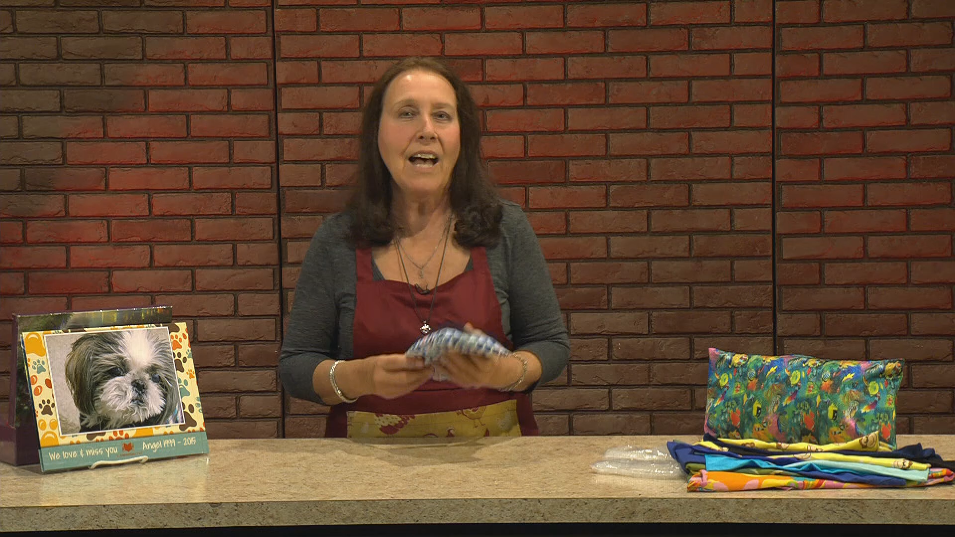 Auntie Sharon's Crafts N' More: Ways To Use Book Covers