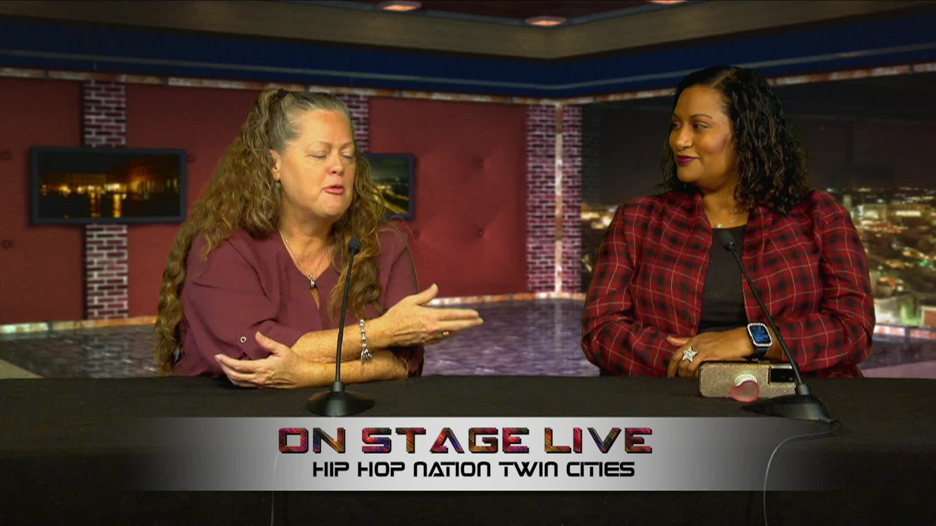 On Stage - Hip Hop Nation - TrinnyCee with Desdamona, Chaz Sandifer, and April Graves